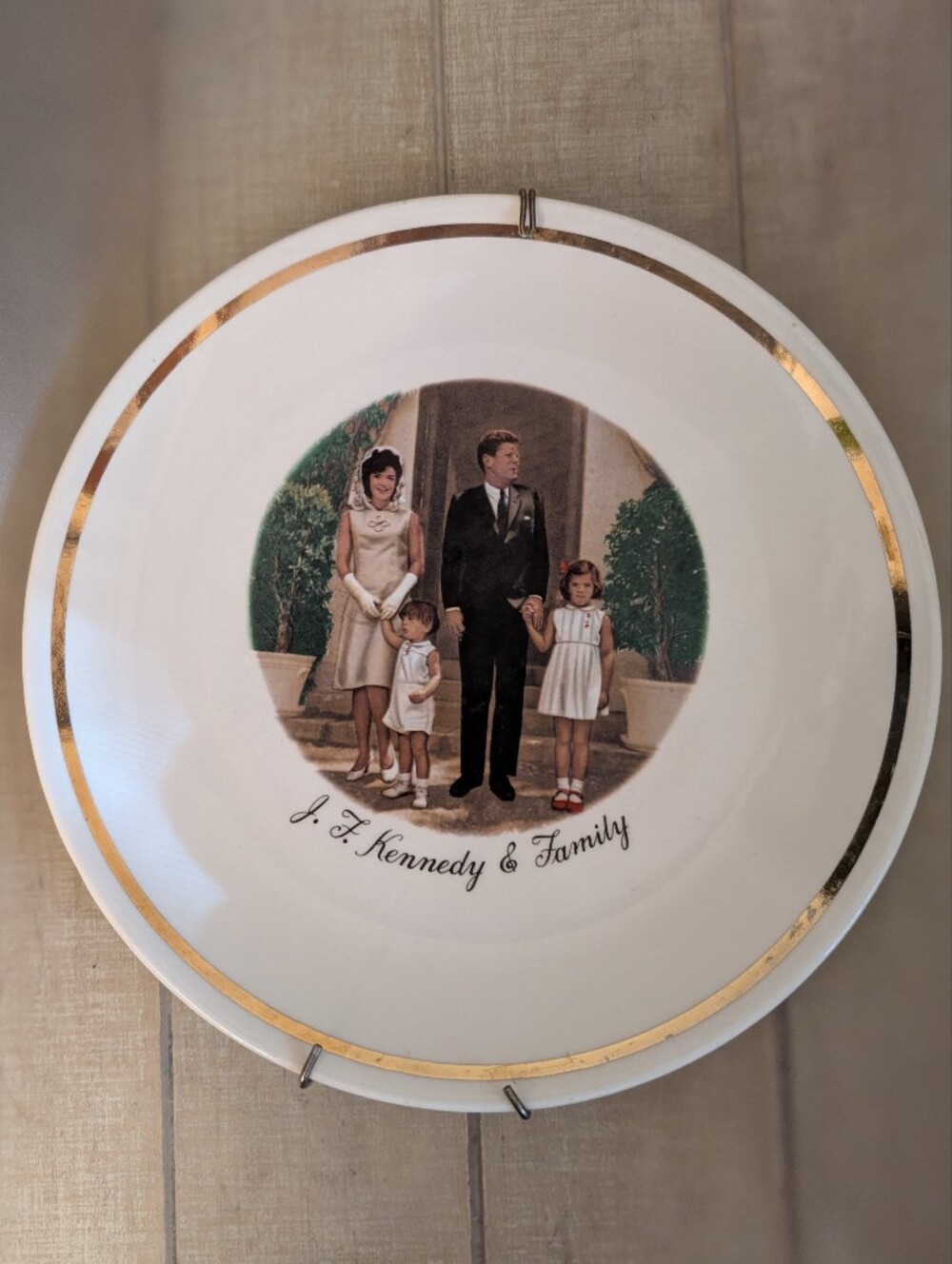 Vintage 1960s Kennedy Family Portrait Collectors Plate